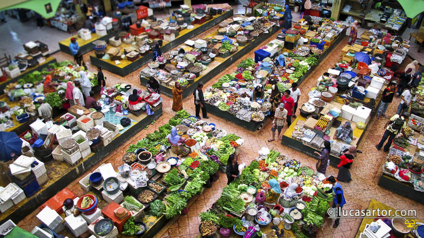 Colorful Market in Kotha Baru - Malaysia